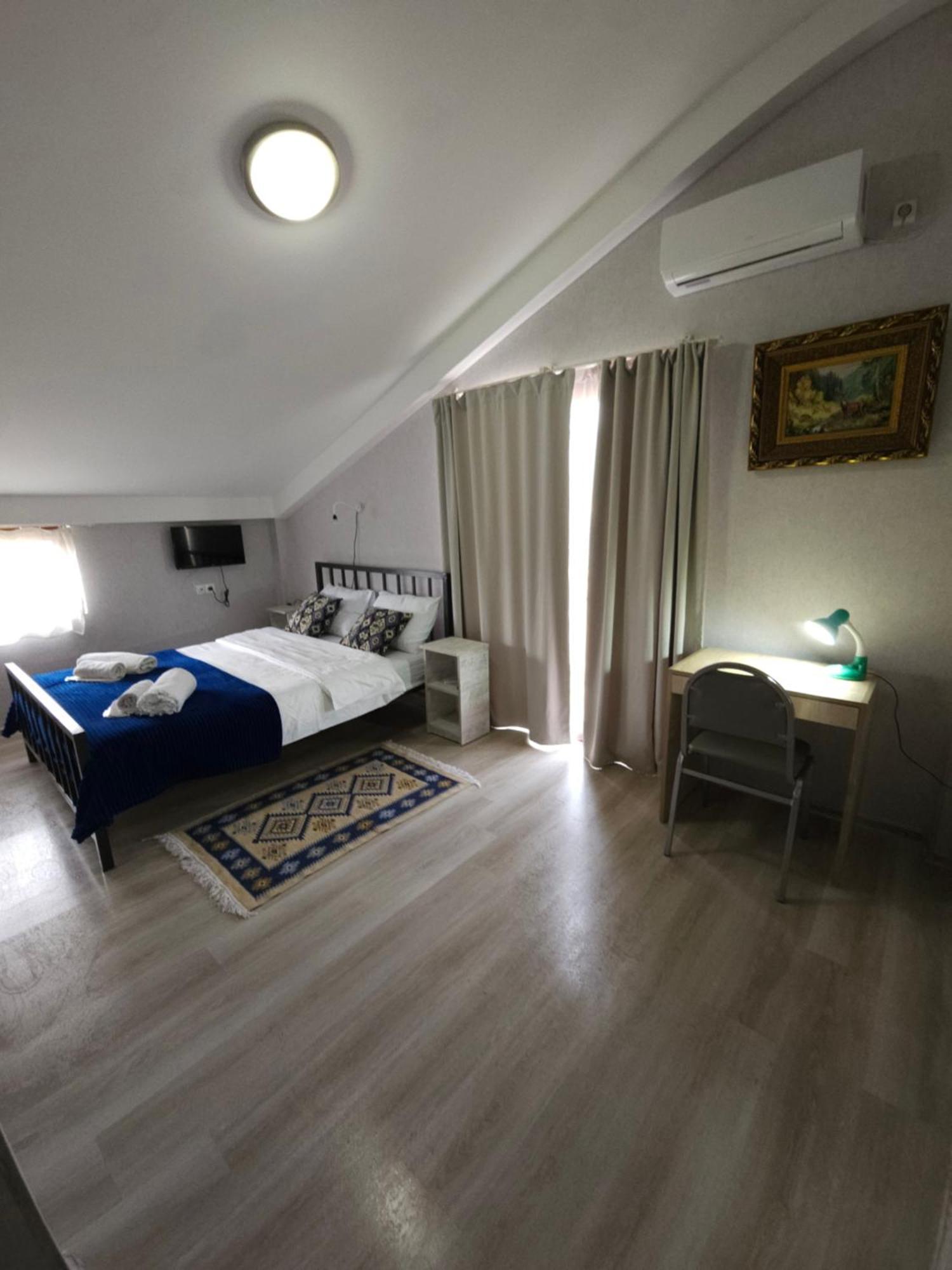 Hotel Tradicia Tbilisi Bagian luar foto