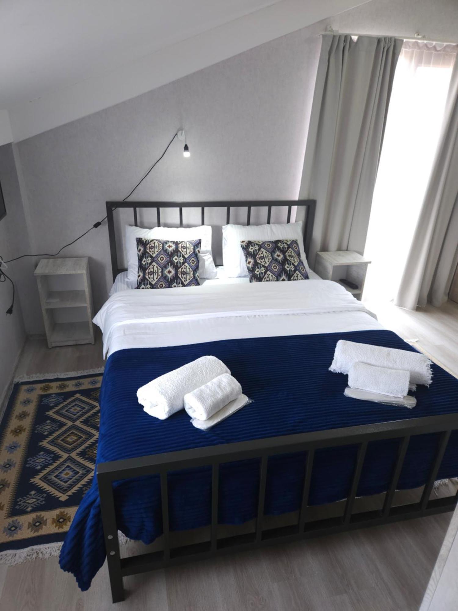 Hotel Tradicia Tbilisi Bagian luar foto